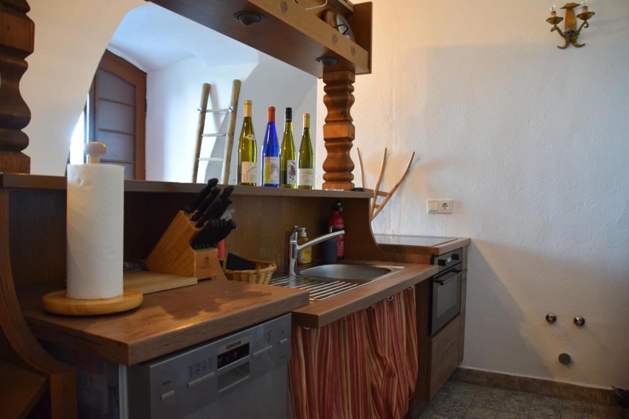Apartment The Wine Cellar In The Old Gemeinde House